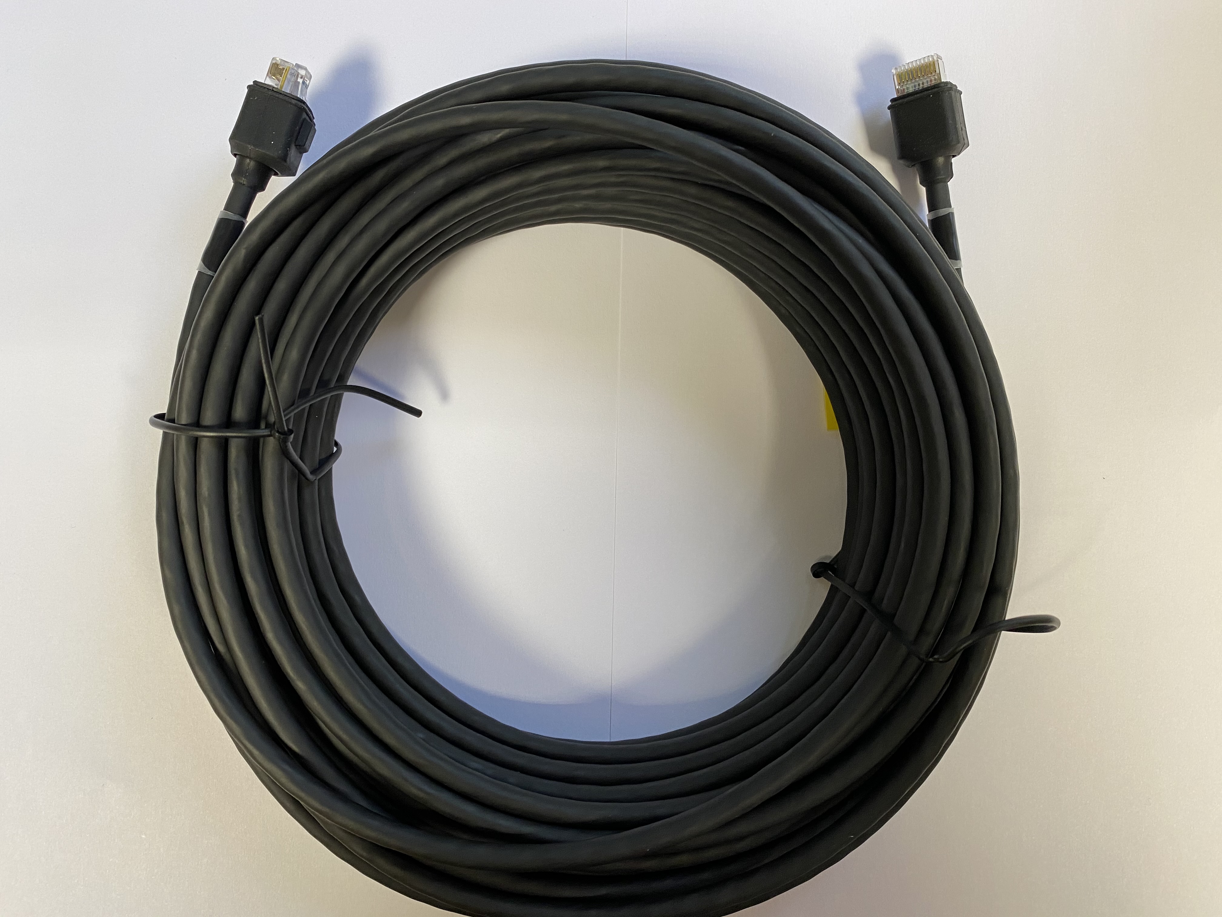 PMKN4146B TETRA MOBILE ETHERNET CABLE 15m